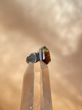 Load image into Gallery viewer, Montana Agate Ring size 7.75