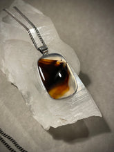 Load image into Gallery viewer, Montana Agate Statment Pendant