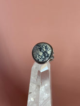 Load image into Gallery viewer, Dark Moon Hubei Turquoise Ring size 7