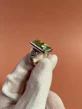 Load image into Gallery viewer, Hubei Turquoise Ring size 7.5