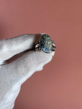 Load image into Gallery viewer, Dark Moon Hubei Turquoise Ring size 7.75