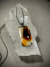 Load image into Gallery viewer, Montana Agate Statement Pendant