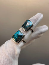 Load image into Gallery viewer, Persian Turquoise Ring Size 9.25