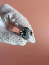 Load image into Gallery viewer, Dark Moon Hubei Turquoise Ring size 7.75
