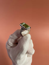 Load image into Gallery viewer, Hubei Turquoise Ring size 7.5