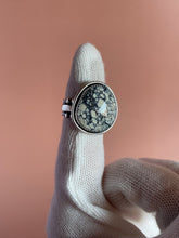 Load image into Gallery viewer, Dark Moon Hubei Turquoise Ring size 7