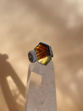 Load image into Gallery viewer, Montana Agate Ring size 7.75