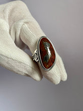 Load image into Gallery viewer, Marcasite Ring size 8.25