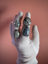 Load image into Gallery viewer, Dark Moon Hubei Turquoise Ring size 8.5