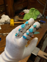 Load image into Gallery viewer, Kingman Turquoise Ring Size 7.5