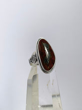 Load image into Gallery viewer, Marcasite Ring size 8.25